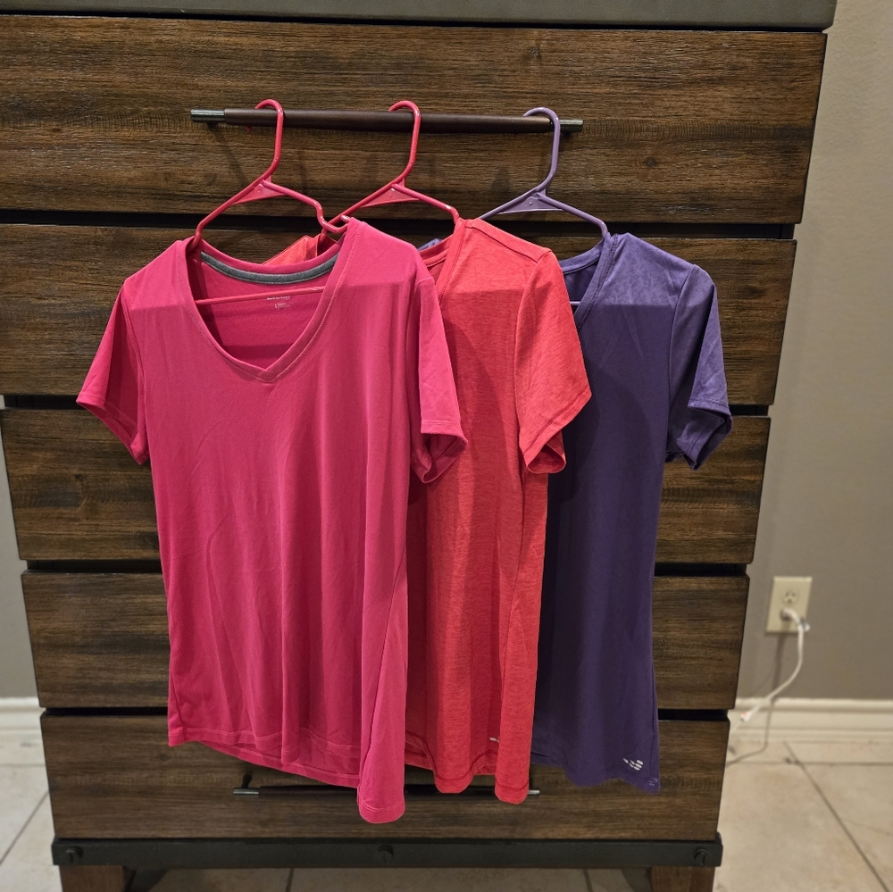 BCG Tops size Large